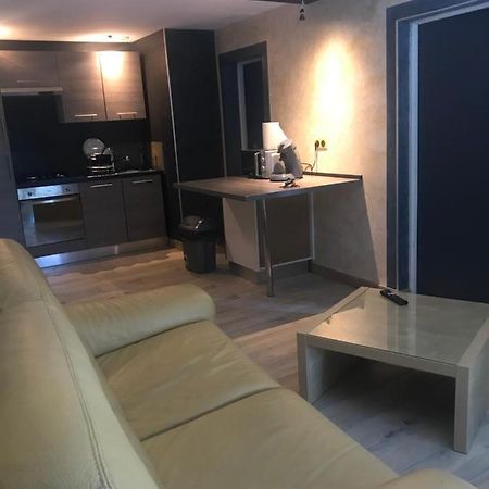 F3 Bord De Loire Complet Appartamento Decize Esterno foto